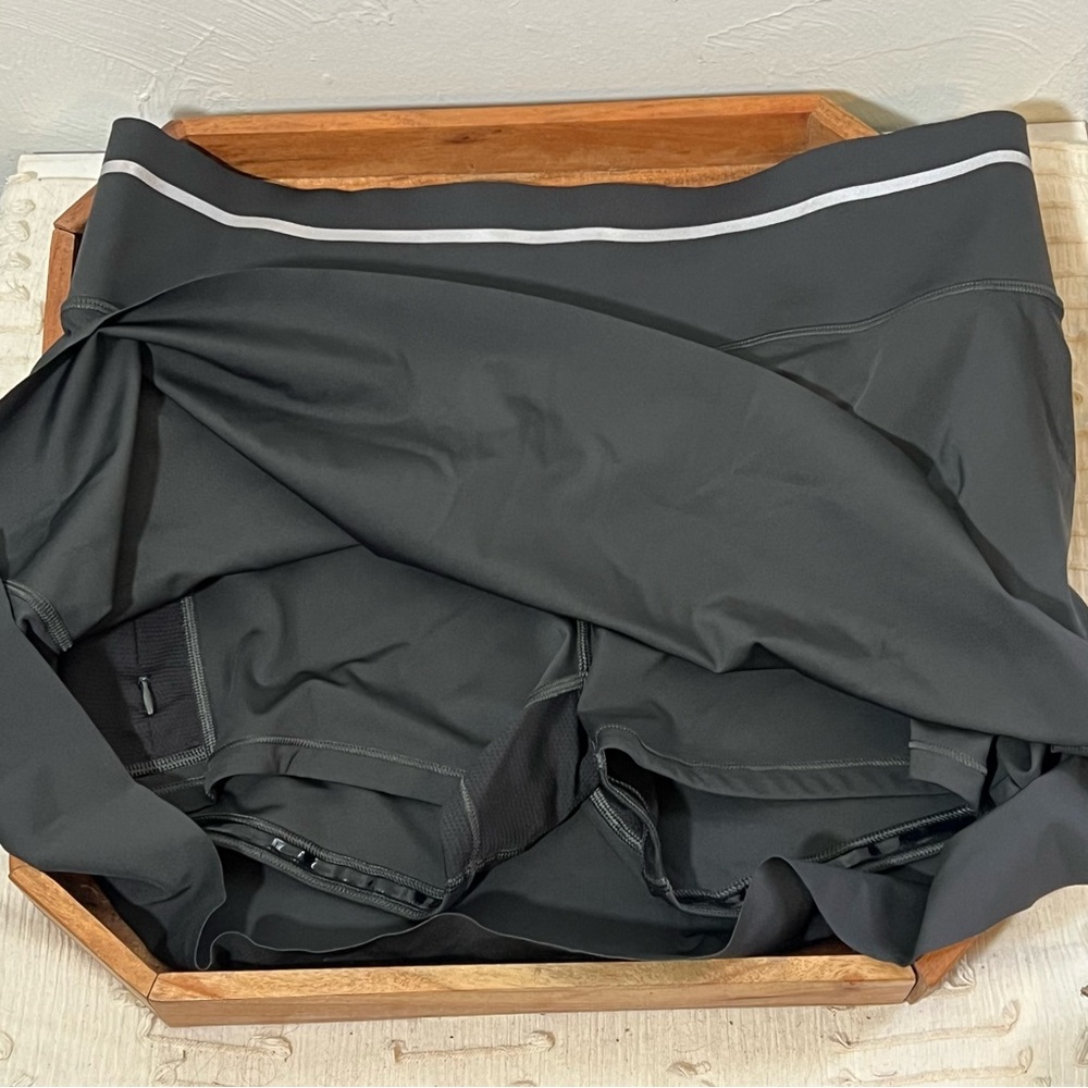 Athleta Gray Athletic Skort - Picture 2 of 6